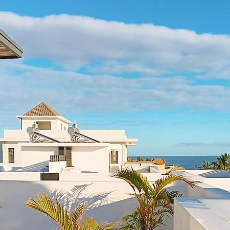3Bed Villa With Private Pool And Rooftop With A Sea View In Flic-En-Flac, Mauritius ภายนอก รูปภาพ