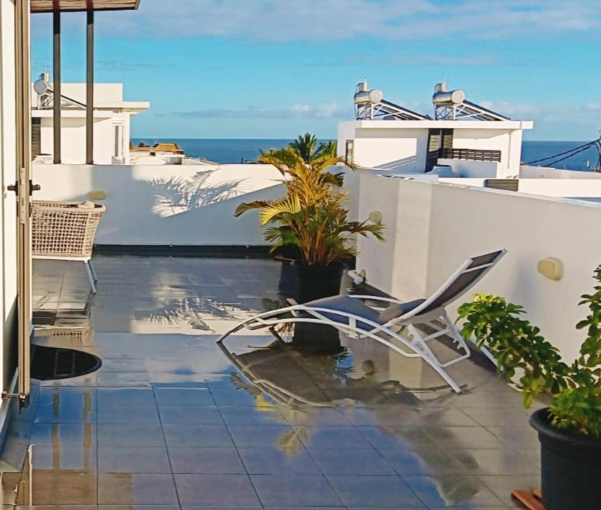 3Bed Villa With Private Pool And Rooftop With A Sea View In Flic-En-Flac, Mauritius ภายนอก รูปภาพ