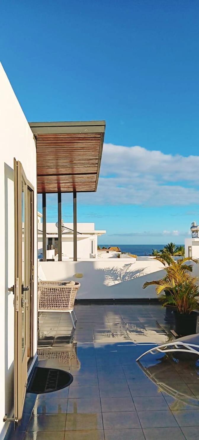 3Bed Villa With Private Pool And Rooftop With A Sea View In Flic-En-Flac, Mauritius ภายนอก รูปภาพ